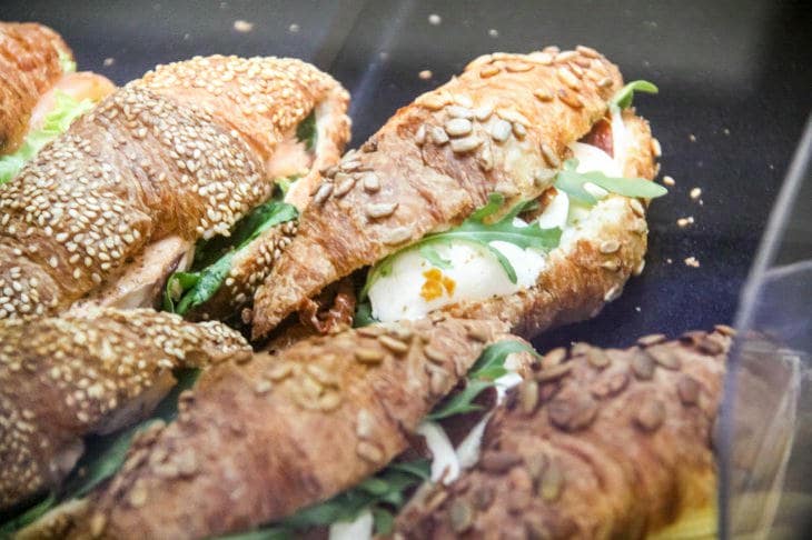 Hoe je niet langer bang bent voor honger: waarom bewust pauzeren tijdens het eten je relatie met eten kan veranderen