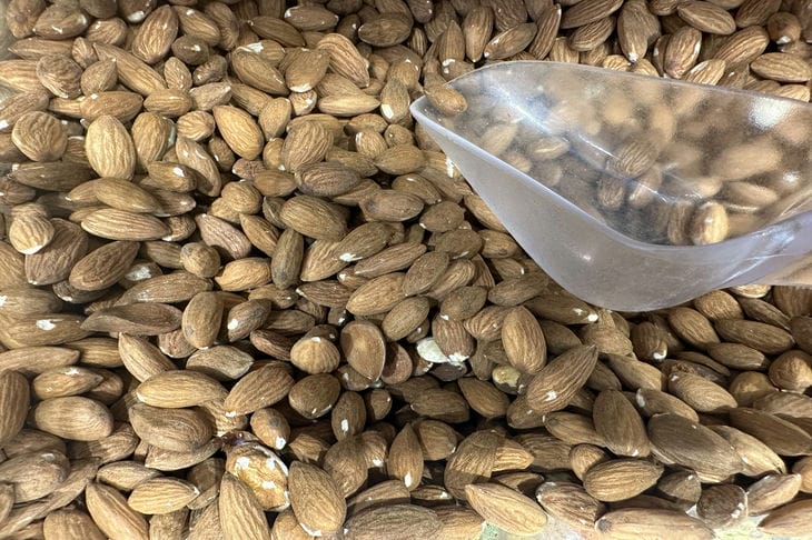 Waarom je vet moet eten om er niet bang voor te zijn: hoe ‘slecht’ voedsel je voller en rustiger maakt