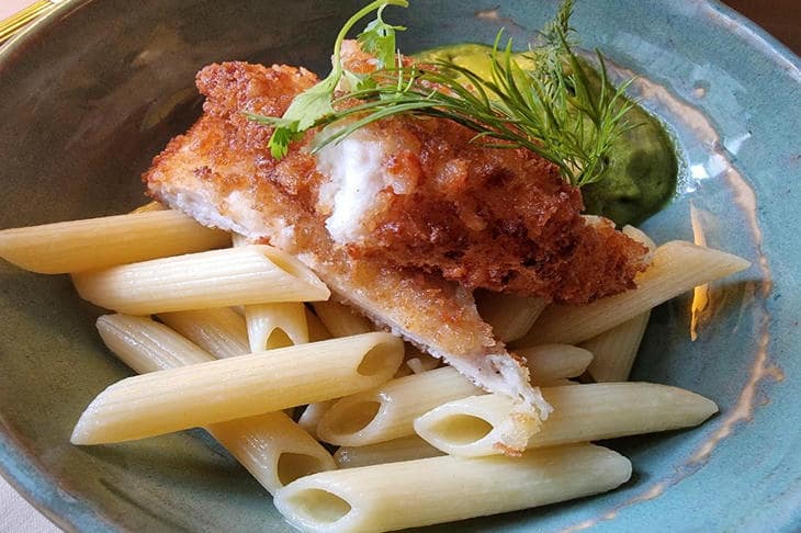 Waarom langzaam eten als je in vijf minuten kunt slikken: hoe snel eten van lunch een strategie maakt